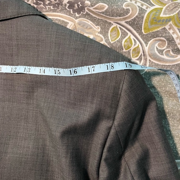 Peter Millar men’s suit jacket blazer 100% wool 42R Grey two button - Picture 11 of 13
